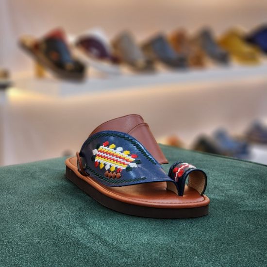 صورة زبيري وطني تطريز سدو مديل م80